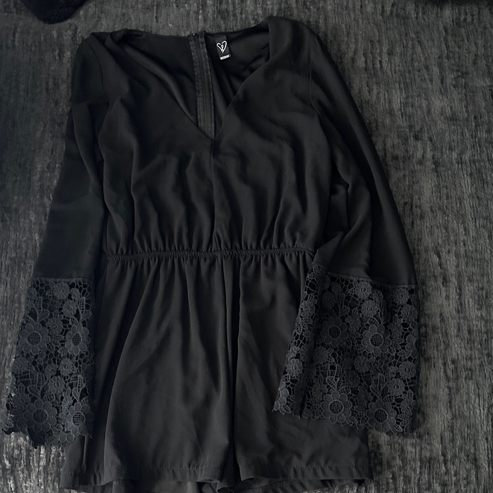 Windsor Black Lace Sleeve Romper